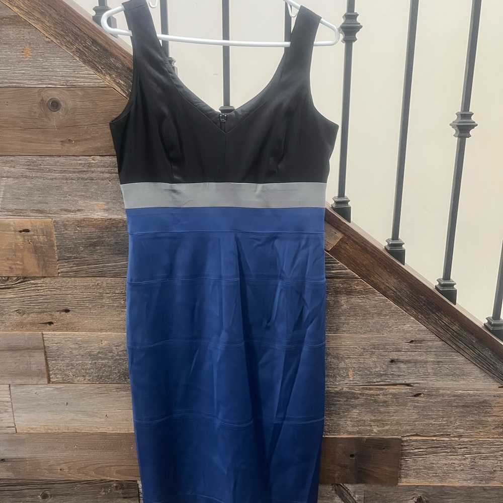 Donna Ricco Black and Blue Sheath Midi Dress